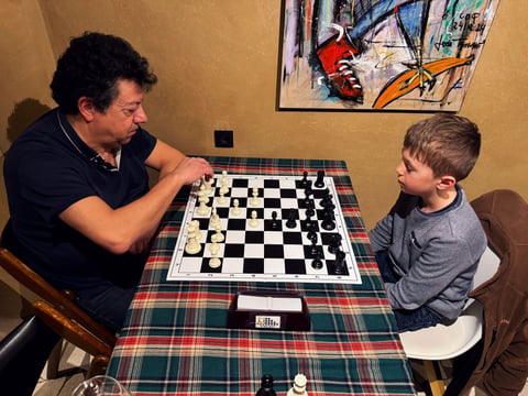 antonio alp74kakg2hvrz8v