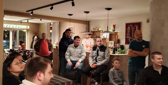 ensemble a85eokjvnluyjwbm